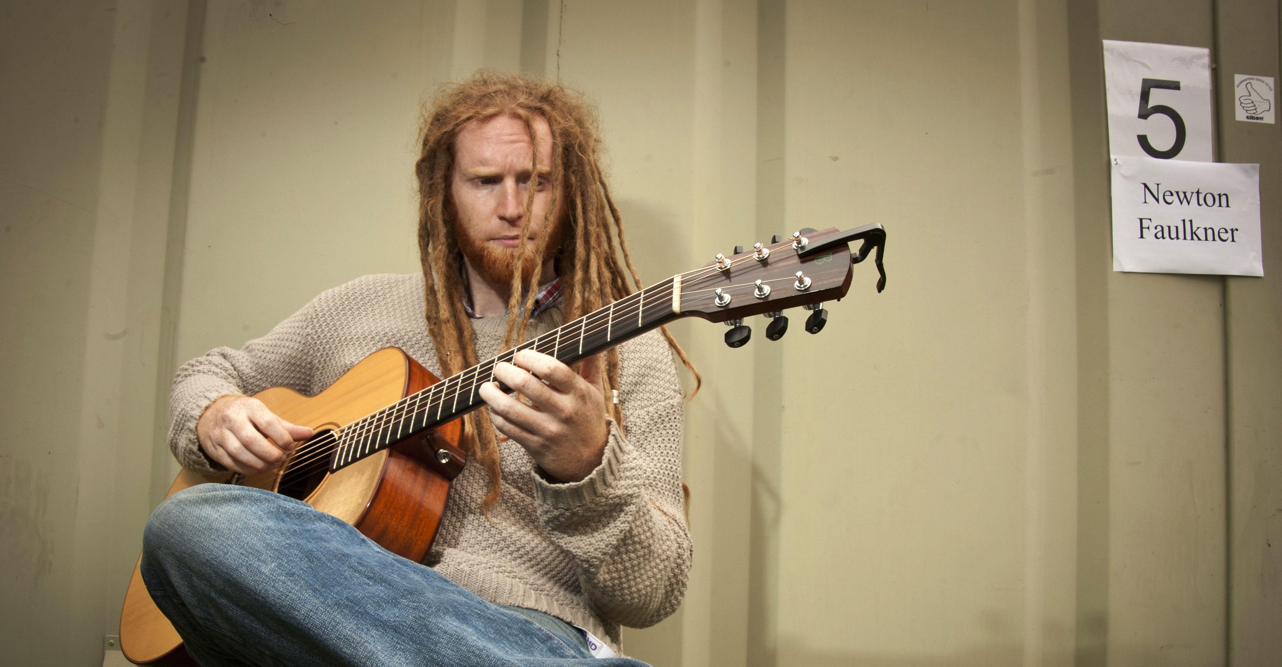 Redbrick Meets Newton Faulkner Redbrick