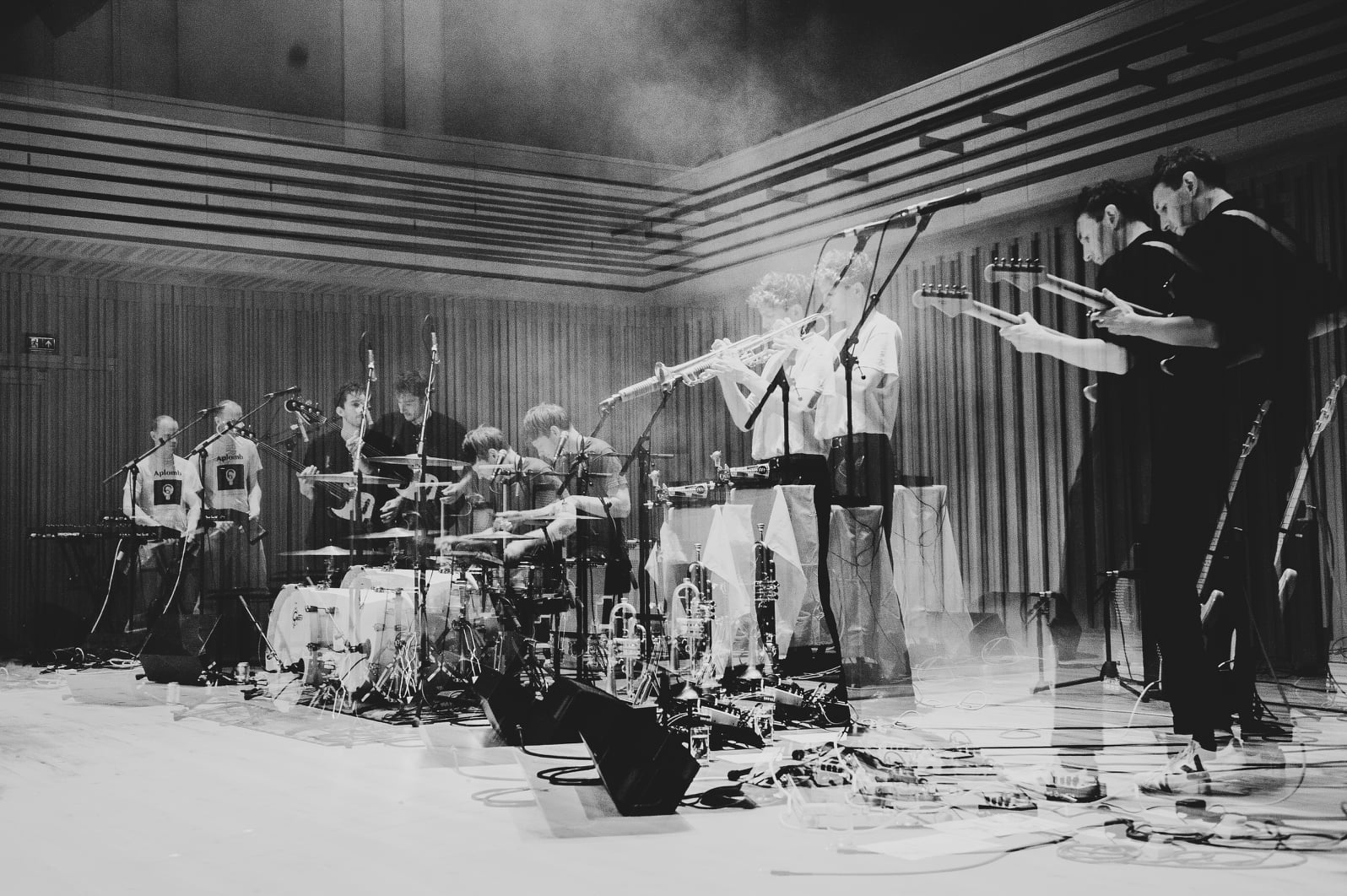 Squid performing